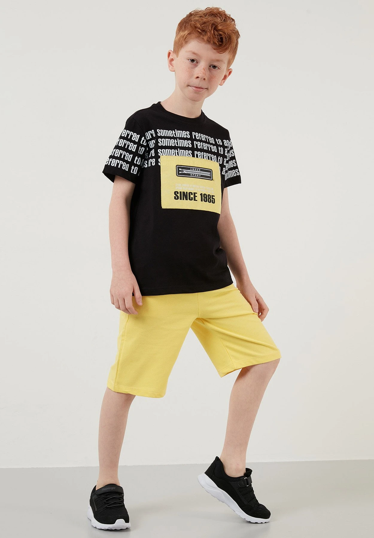 LELA Regular Fit Shorts And T-Shirt - Shorts - Black - Afbeelding 2