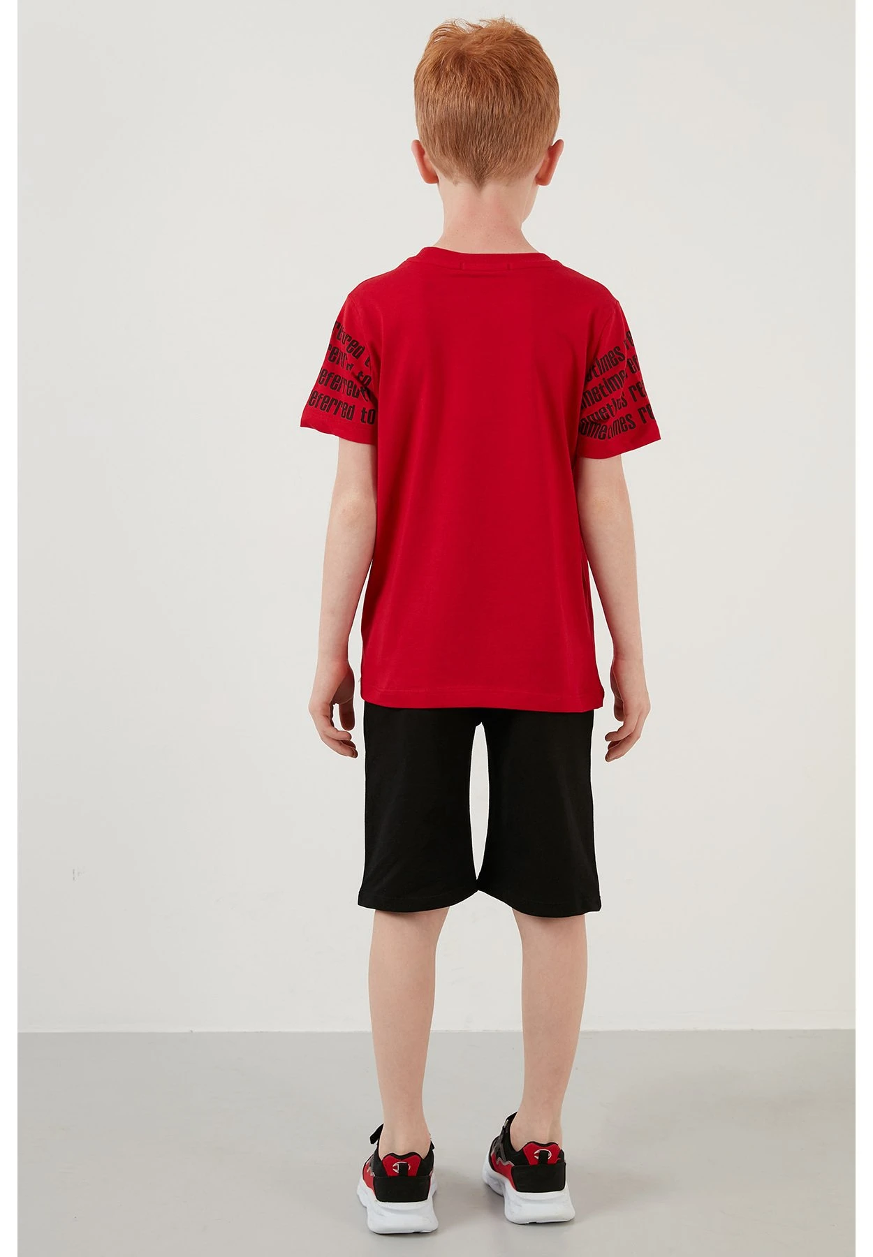 LELA Regular Fit Shorts And T-Shirt - Shorts - Red - Afbeelding 2